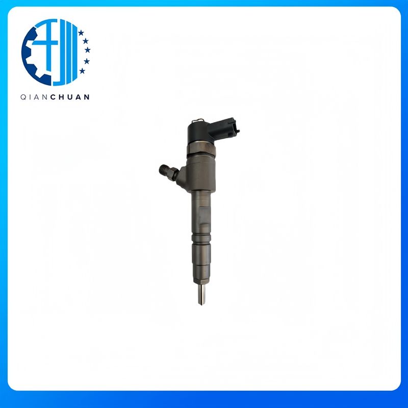 1J801-53052 0445110777 Fuel Injector For Kubota Engine V2403 D1803 Tractor L3301 L3901